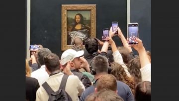 Dünyaca ünlü Mona Lisa’ya pastalı saldırı sosyal medyayı salladı