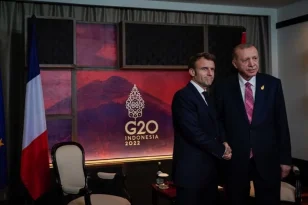 Macron ve Erdoğan görüştü